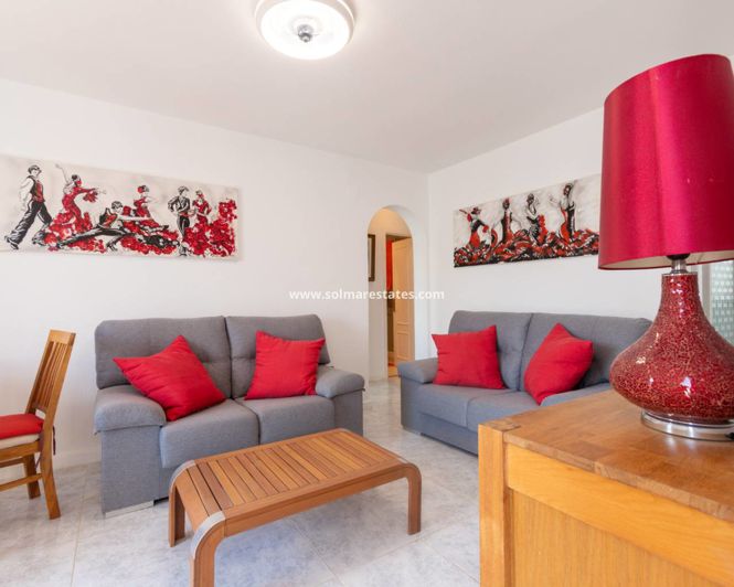 Image No.14-3 Bed Apartment for sale