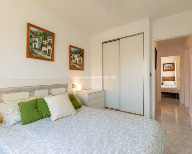 Image No.15-3 Bed Apartment for sale
