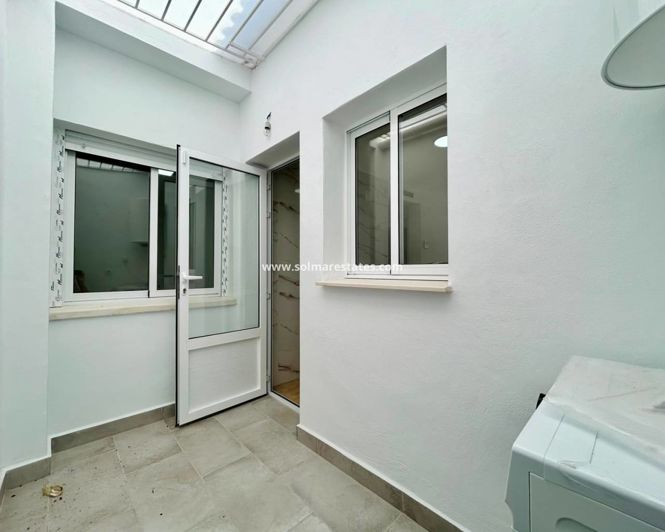 Image No.18-2 Bed Bungalow for sale