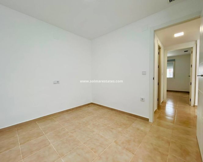 Image No.20-2 Bed Bungalow for sale