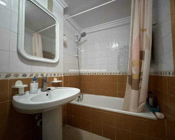 Image No.11-2 Bed Apartment for sale