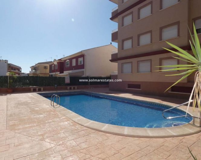 Image No.26-2 Bed Apartment for sale