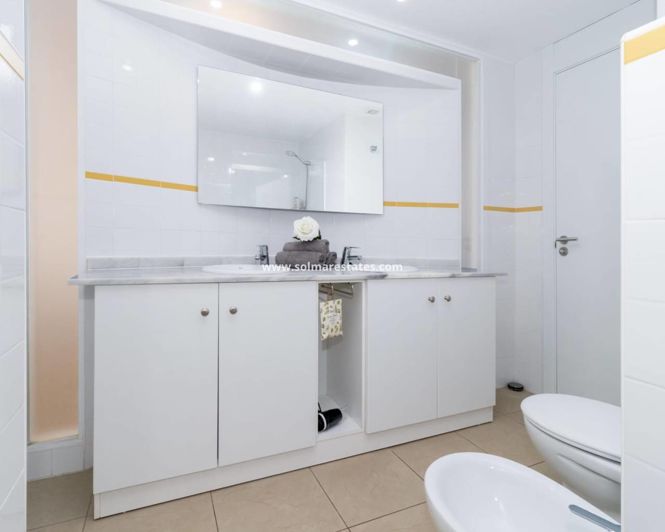 Image No.15-2 Bed Apartment for sale