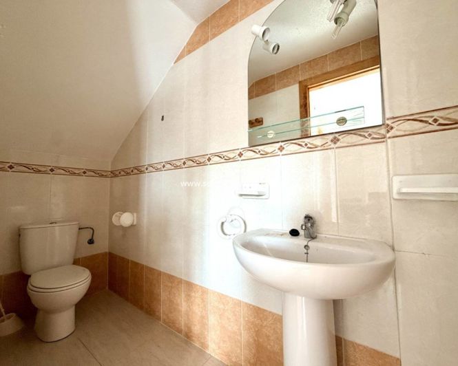 Image No.6-Quad con 3 dormitorios en venta