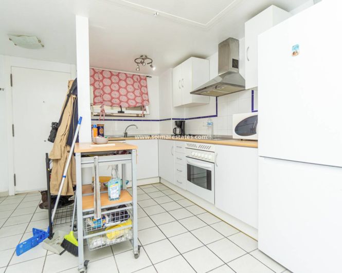 Image No.8-2 Bed Apartment for sale