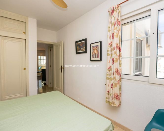 Image No.40-2 Bed Apartment for sale