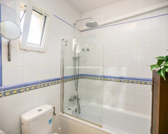 Image No.41-2 Bed Apartment for sale