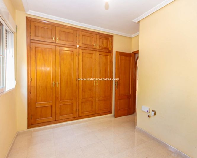 Image No.18-2 Bed Apartment for sale