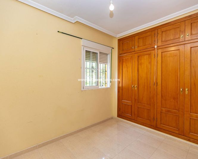 Image No.19-2 Bed Apartment for sale