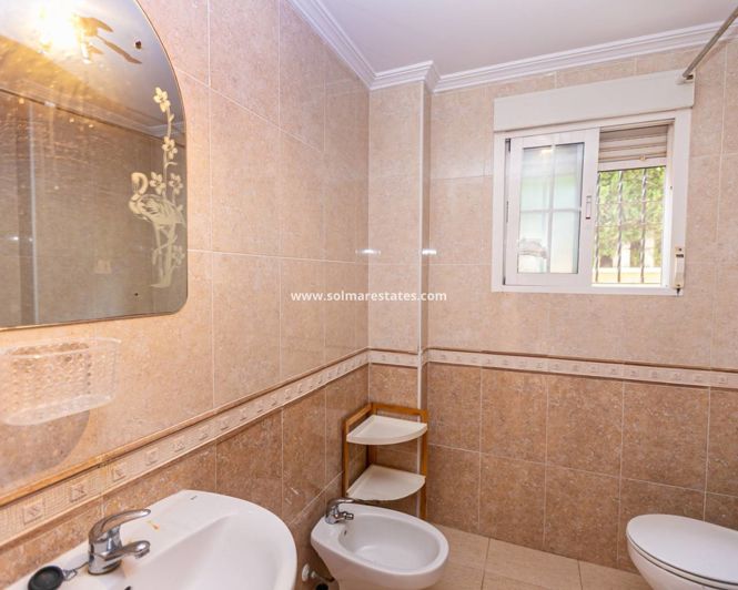 Image No.21-2 Bed Apartment for sale