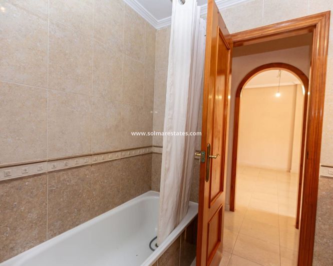 Image No.22-2 Bed Apartment for sale