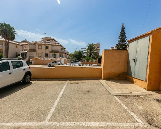 Image No.40-2 Bed Apartment for sale