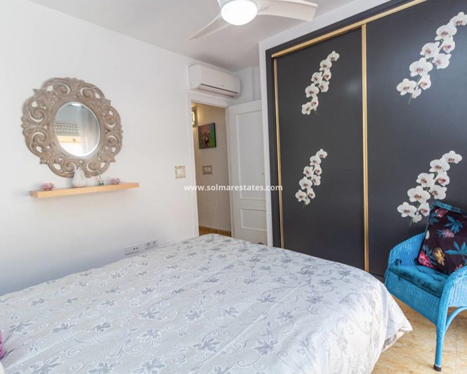 Image No.19-3 Bed Townhouse for sale
