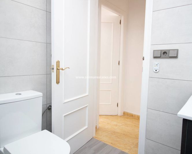 Image No.23-3 Bed Townhouse for sale