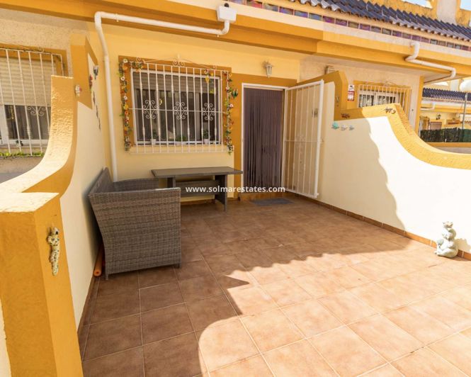 Image No.37-3 Bed Townhouse for sale