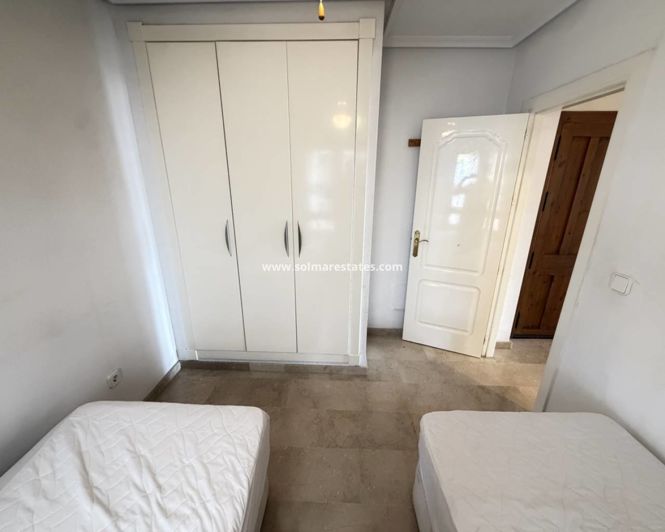 Image No.15-Appartement de 2 chambres à vendre