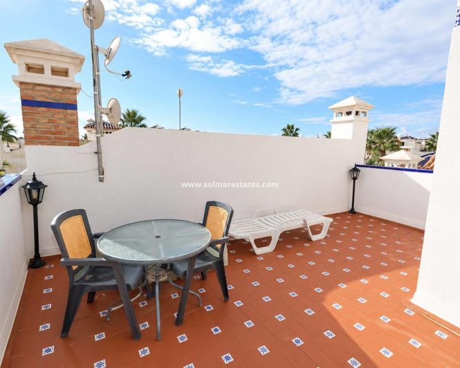 Image No.23-2 Bed Townhouse for sale