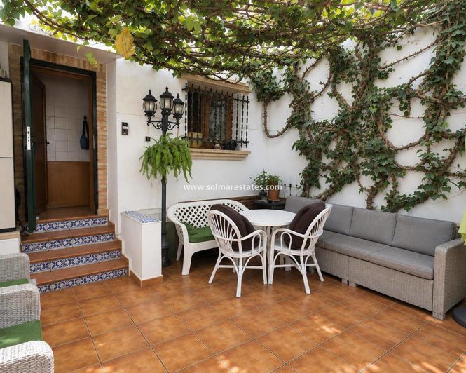 Image No.3-2 Bed Townhouse for sale