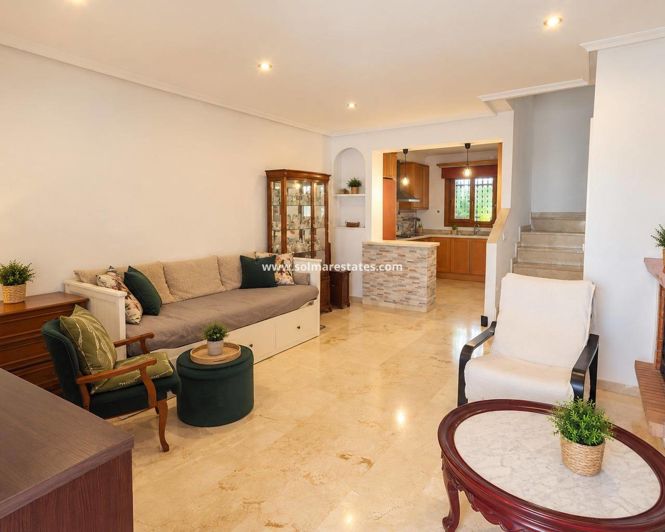 Image No.8-2 Bed Townhouse for sale