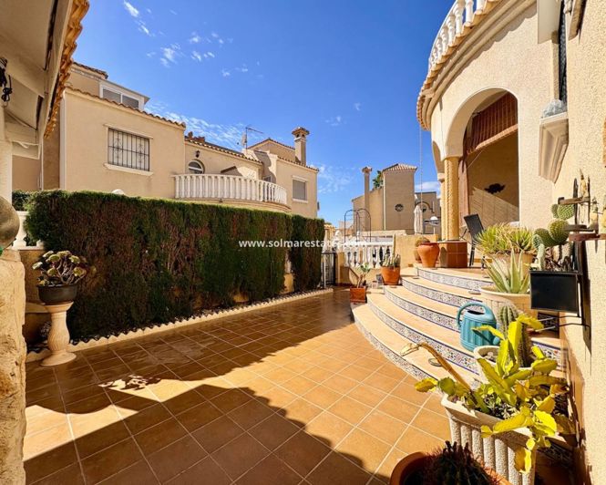 Image No.23-3 Bed Quad for sale