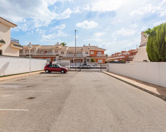 Image No.39-2 Bed Townhouse for sale