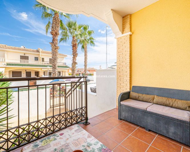 Image No.4-2 Bed Townhouse for sale