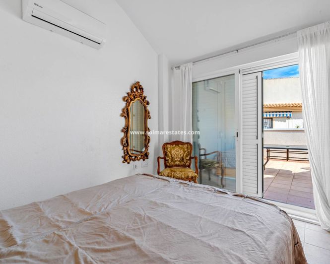 Image No.27-2 Bed House for sale