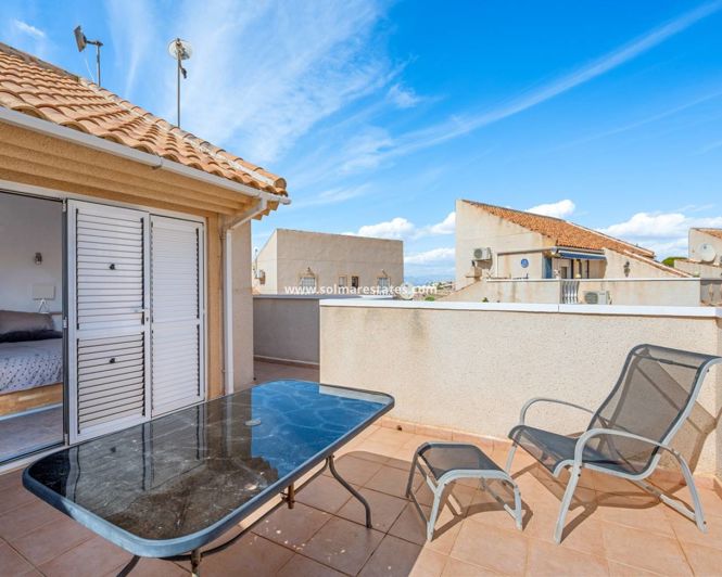 Image No.28-2 Bed House for sale