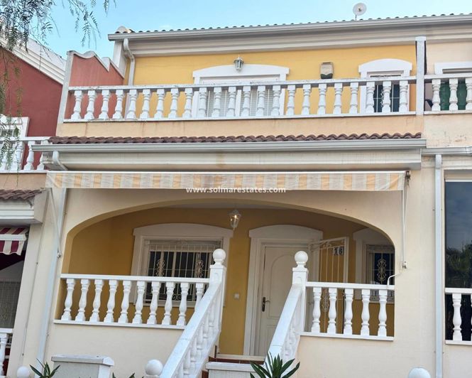 Image No.3-3 Bed Townhouse for sale