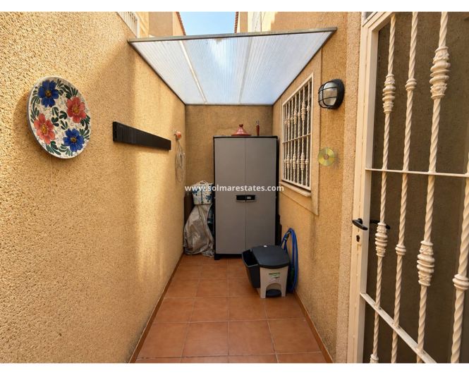 Image No.37-3 Bed Townhouse for sale