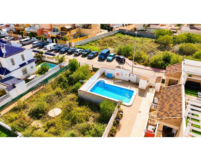 Image No.39-3 Bed Townhouse for sale
