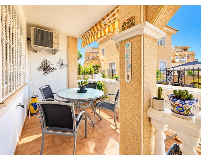 Image No.4-3 Bed Townhouse for sale
