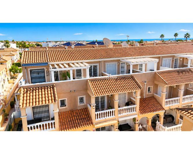 Image No.43-3 Bed Townhouse for sale