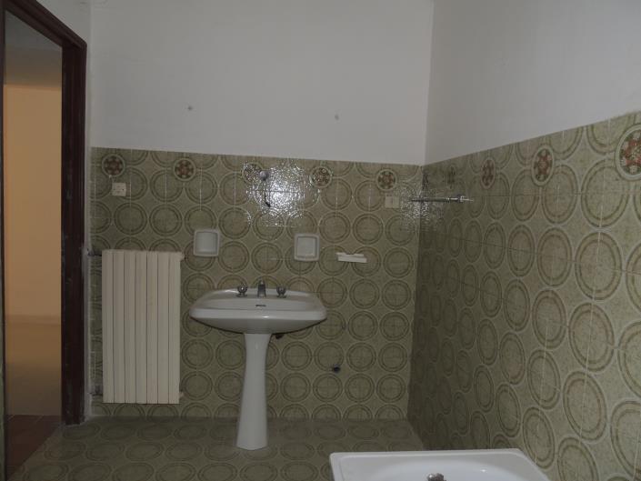 Image No.4-2 Bed Country House for sale