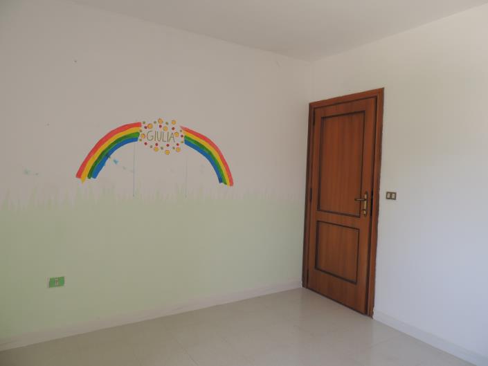 Image No.10-2 Bed Country House for sale