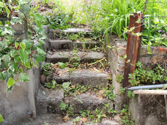 Image No.38-2 Bed Country House for sale