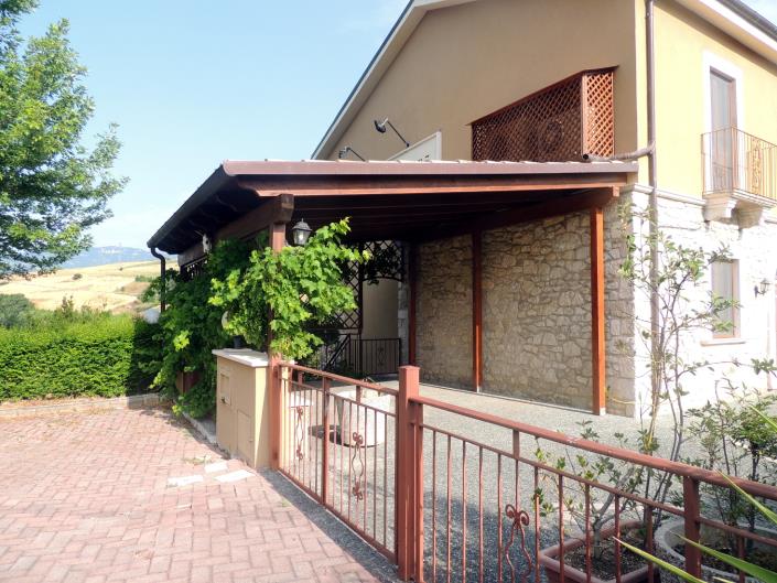 Image No.3-2 Bed House/Villa for sale