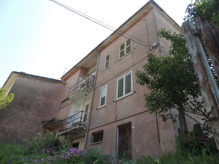 Image No.30-3 Bed Apartment for sale