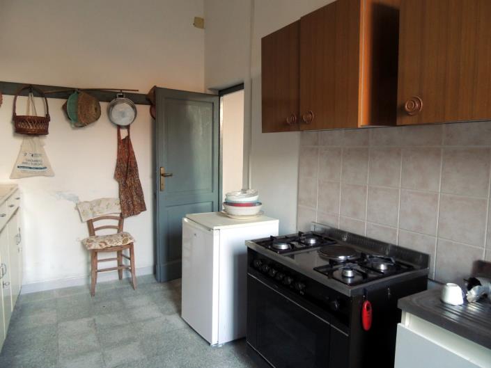 Image No.23-3 Bed Cottage for sale