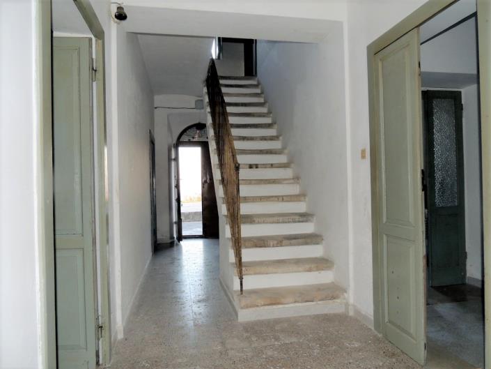 Image No.28-3 Bed Cottage for sale