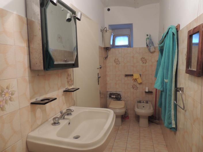 Image No.34-7 Bed Villa / Detached for sale