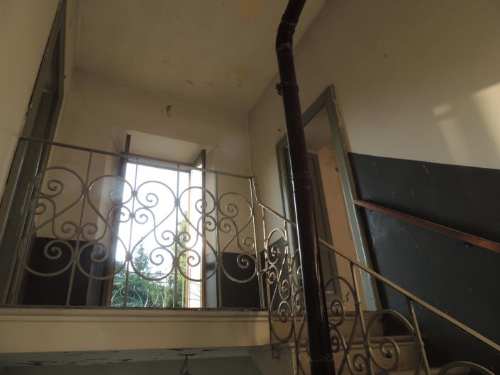 Image No.16-2 Bed Farmhouse for sale