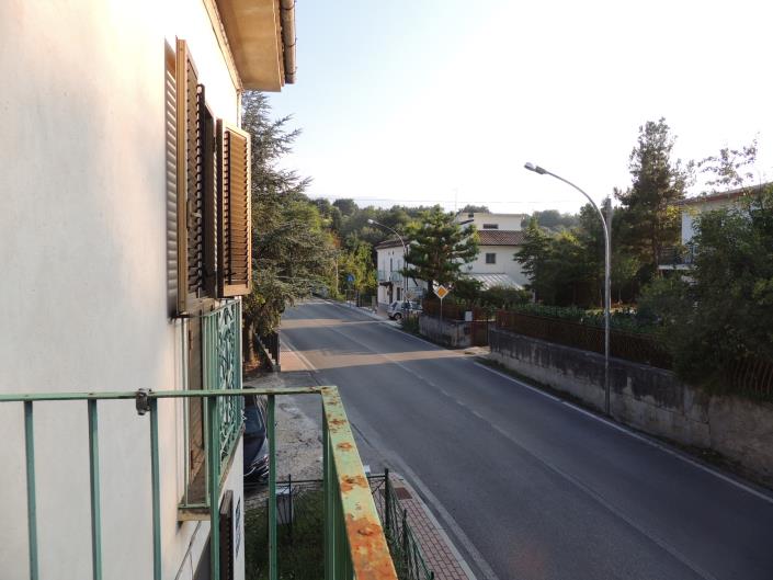 Image No.22-2 Bed Farmhouse for sale