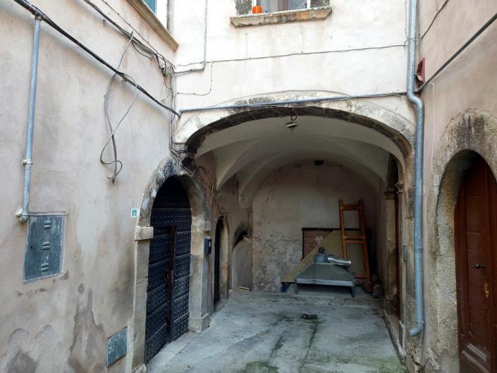 Image No.11-2 Bed Apartment for sale