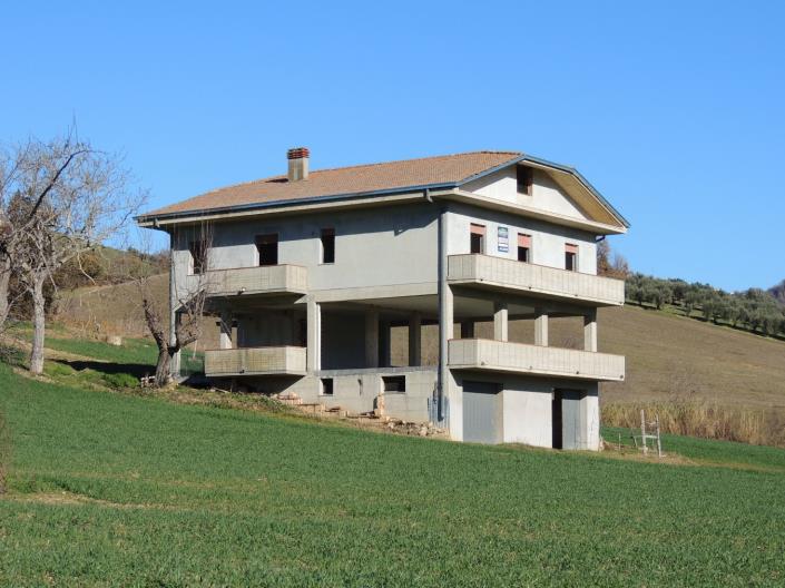 Image No.6-Villa de 3 chambres à vendre à Teramo City