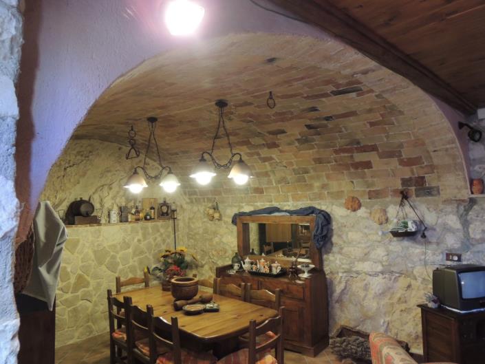 Image No.21-2 Bed Apartment for sale