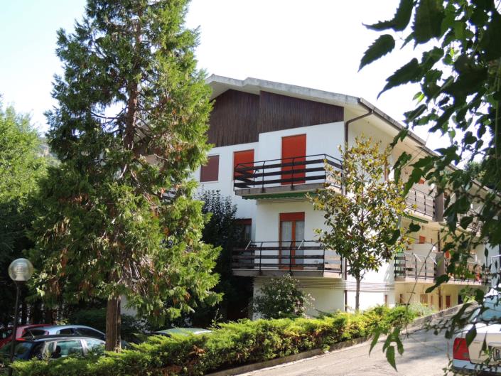 Image No.1-2 Bed Apartment for sale