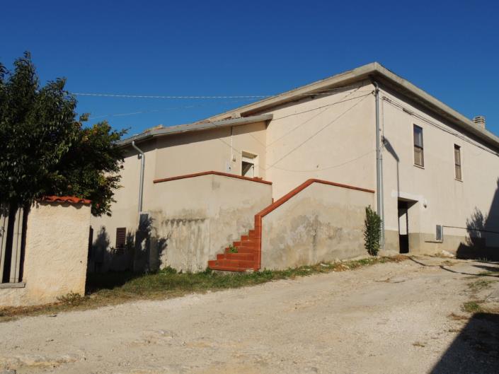 Image No.2-2 Bed Property for sale