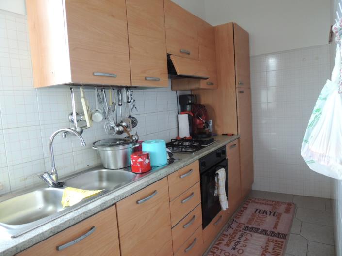 Image No.22-5 Bed Property for sale