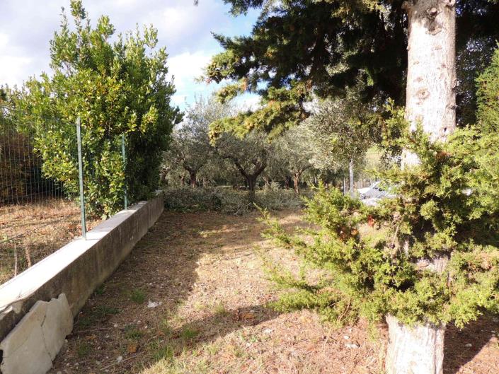 Image No.8-5 Bed Property for sale